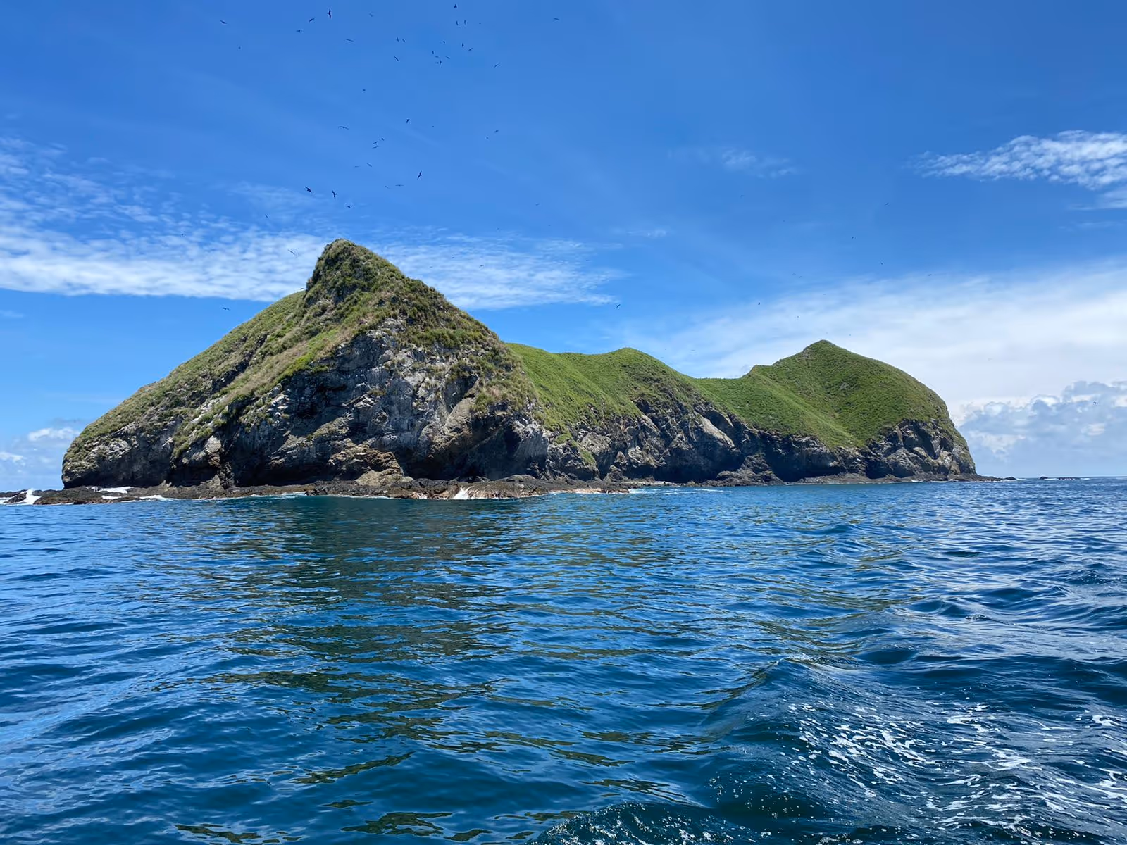 Catalinas island A view of the Catalinas Island from the sea